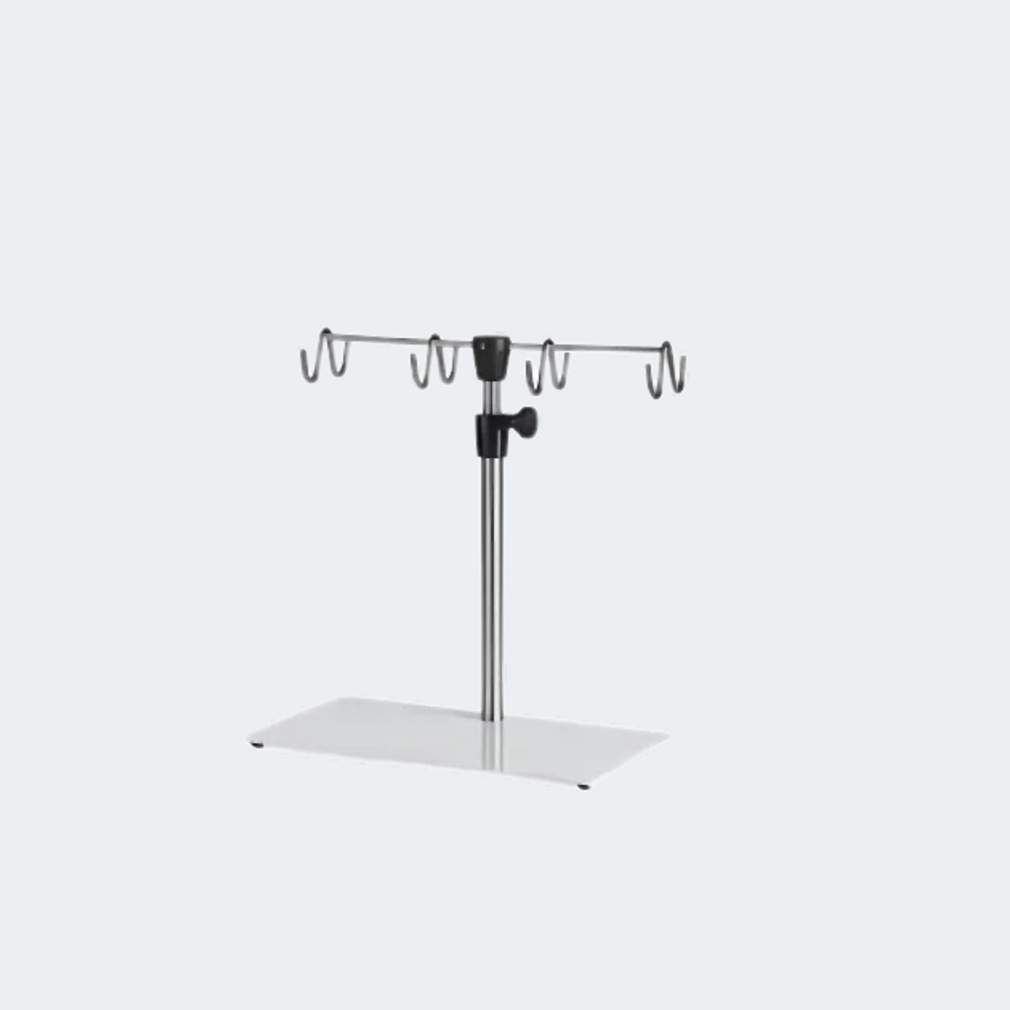 8″” x 15″” steel base with epoxy finish
Slow descending stainless telescoping pole
8 Hook In Line Rake Top
27″” fully extended; 15″” compressed
Shipping box is 15″” x 17″” x 5″”; Shipping Weight is 12.6 lbs